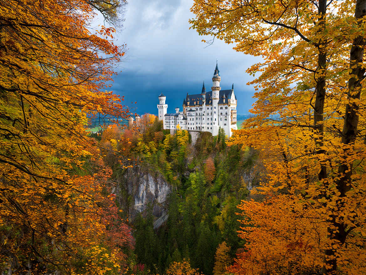 Neuschwanstein und Bayerische Alpen — Deutschland Reiseziel